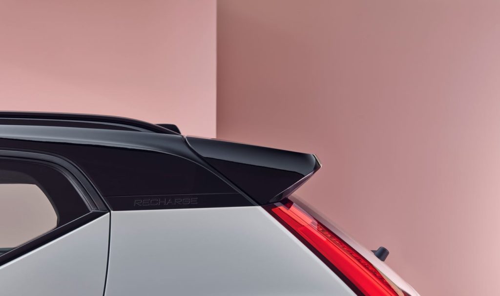 Closeup of spoiler design of Volvo's XC40 Recharge